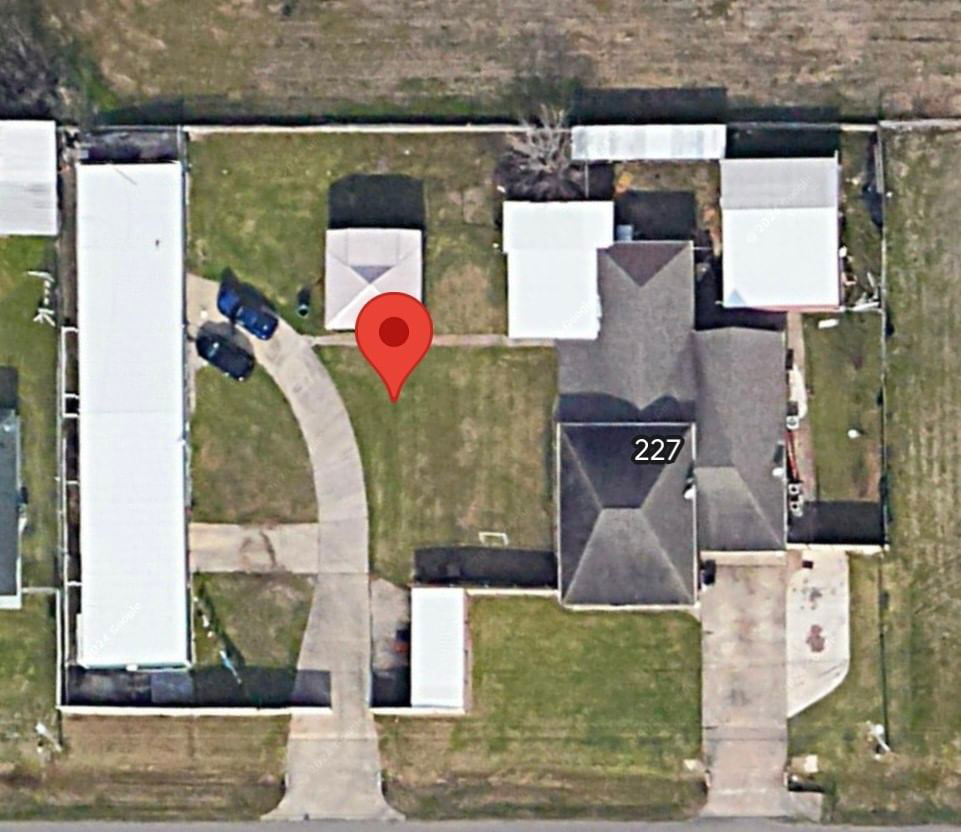 Real estate property located at 227 Cactus, Brazoria, Eastwood, Oyster Creek, TX, US