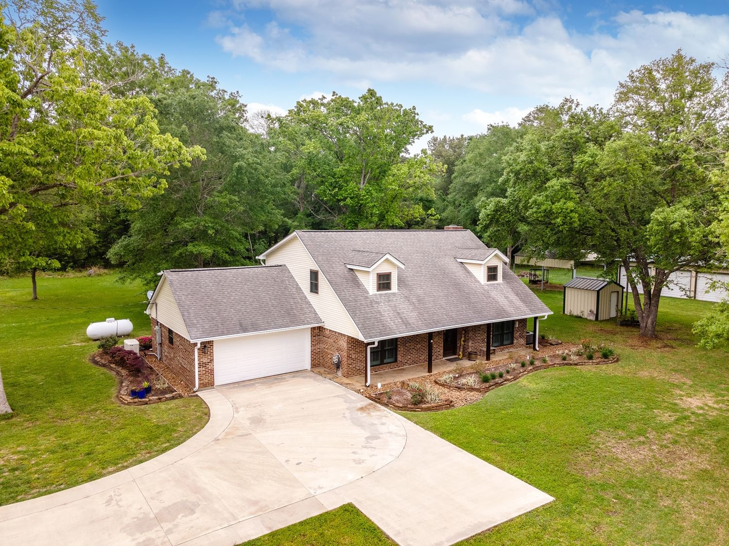 Real estate property located at 595 County Road 6510, Liberty, Winter Valley, Dayton, TX, US