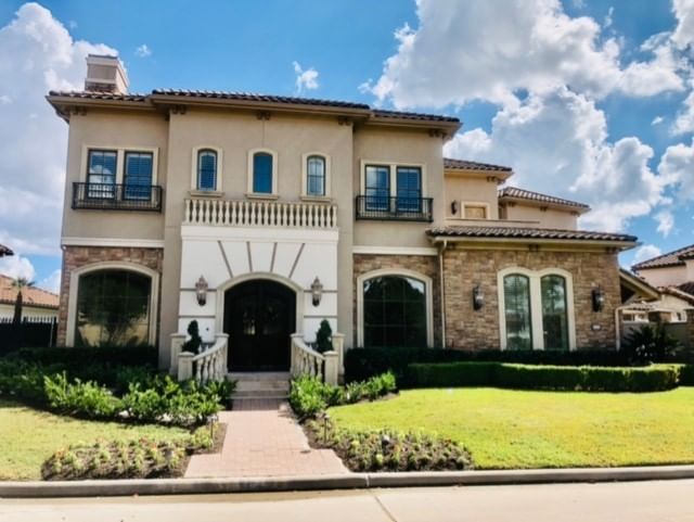 Real estate property located at 3515 St Tropez, Harris, Royal Oaks Country Club, Houston, TX, US