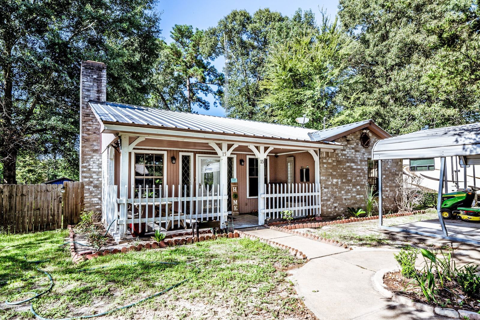 Real estate property located at 15 Sowell, Walker, Riverside Lakeland - Sec 9, Huntsville, TX, US