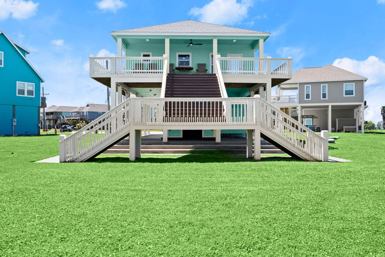 Real estate property located at 1992 Matt, Galveston, Crystal Beach, TX, US