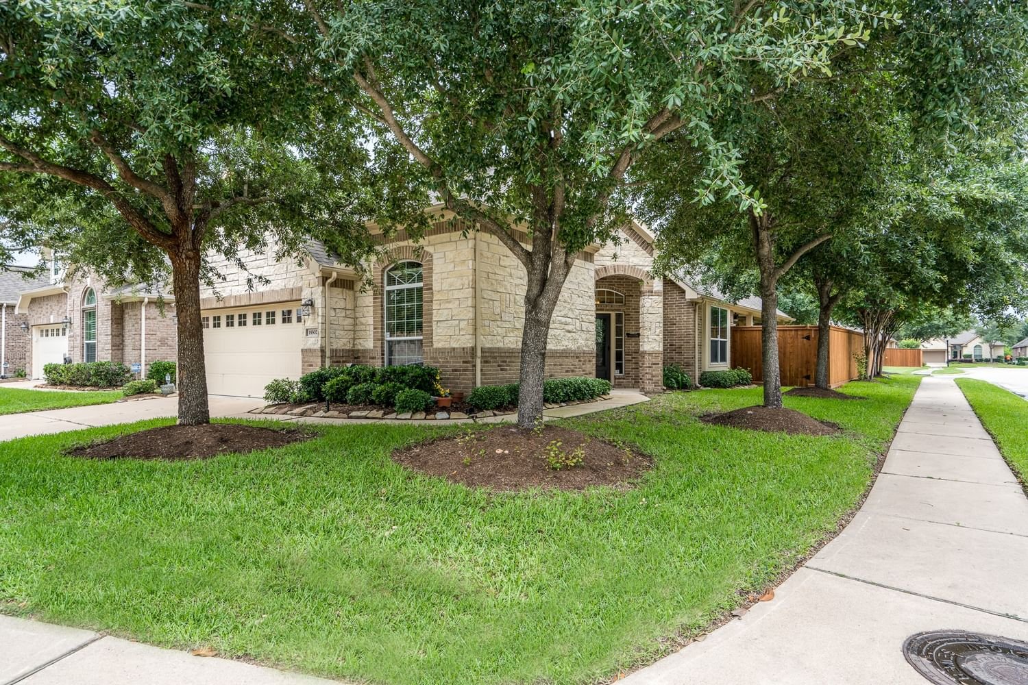 Real estate property located at 19302 Blue Cove, Harris, Towne Lake, Cypress, TX, US