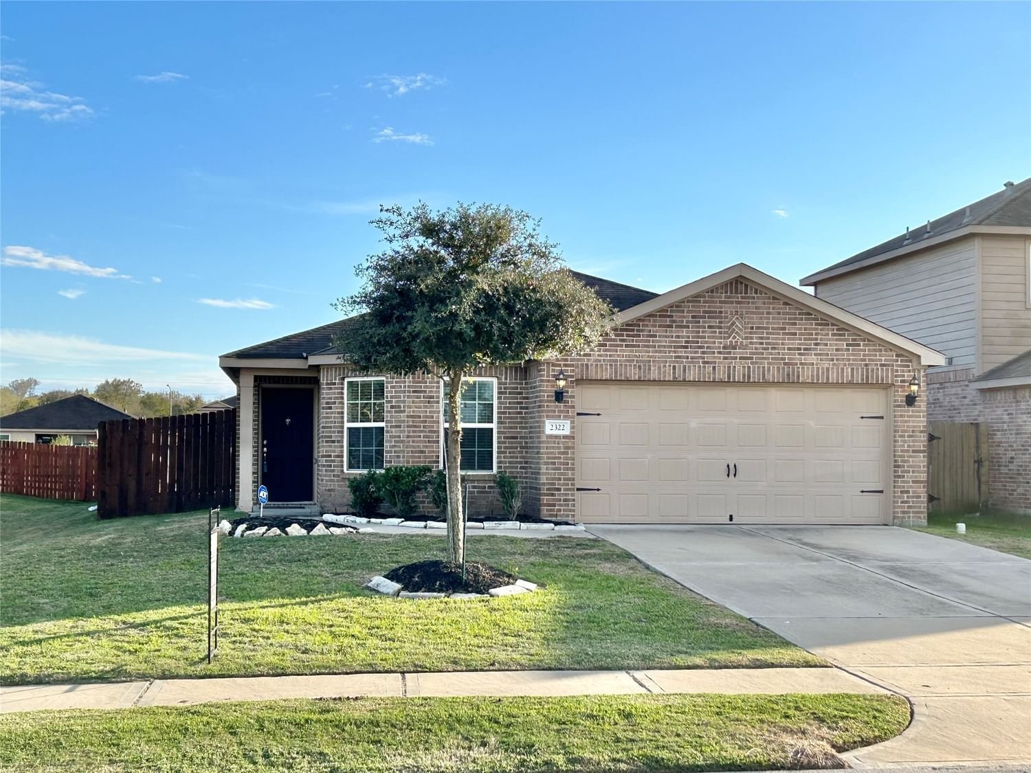 Real estate property located at 2322 Heath Ridge, Fort Bend, The Trails At Seabourne Parke Sec 4, Rosenberg, TX, US