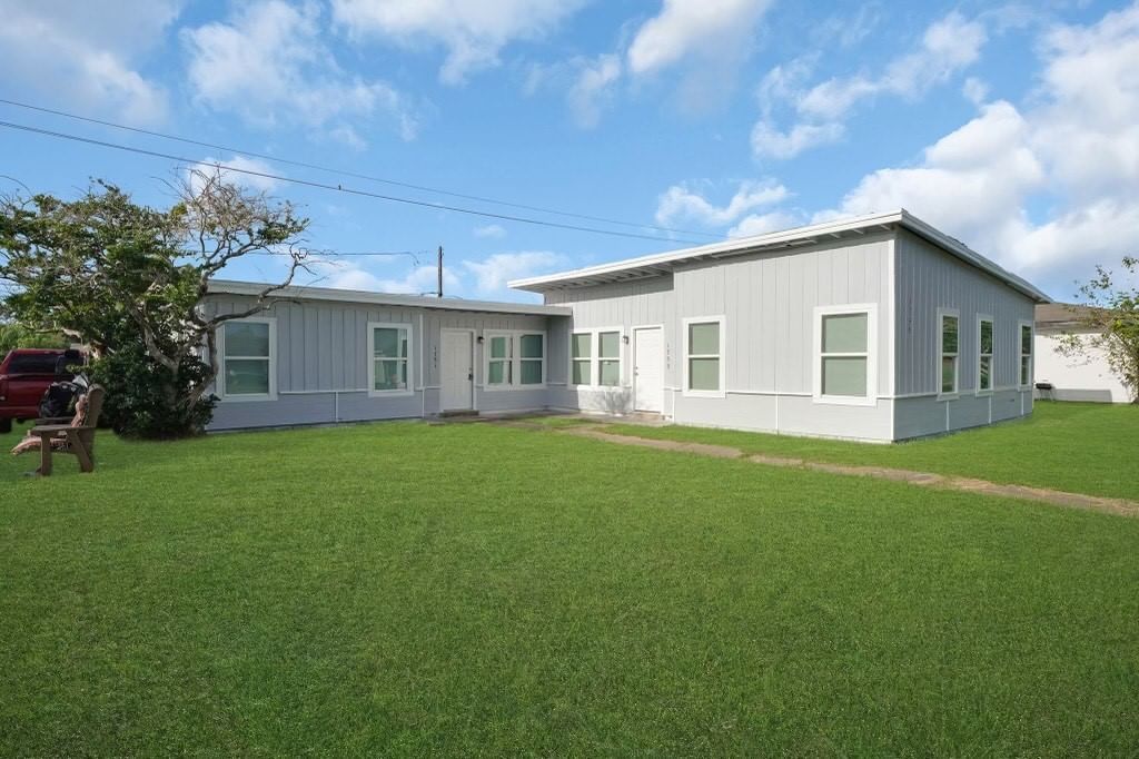 Real estate property located at 1751 6th, Brazoria, Freeport, Freeport, TX, US