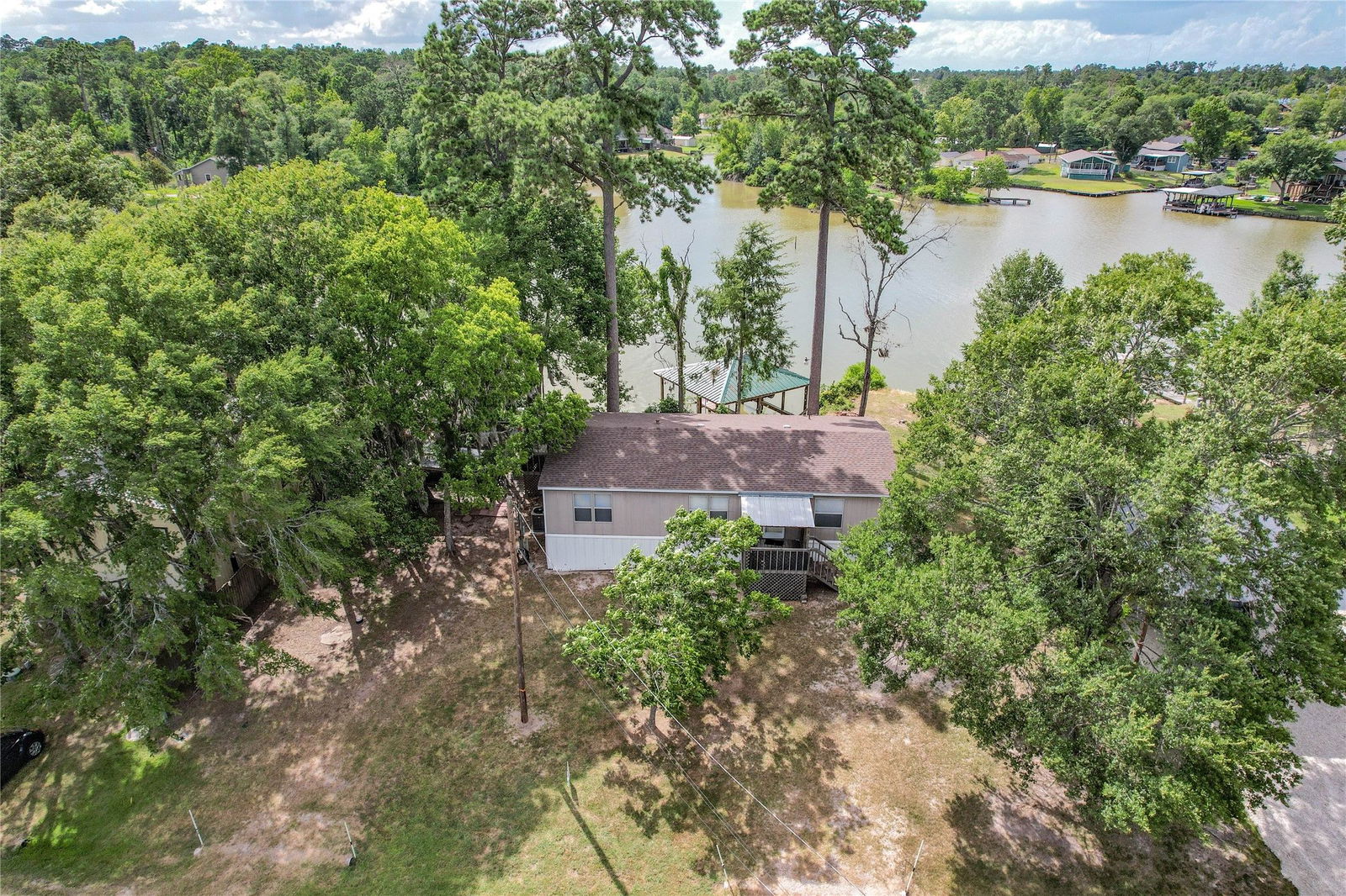 Real estate property located at 1281 Creeklake, Polk, Onalaska, TX, US