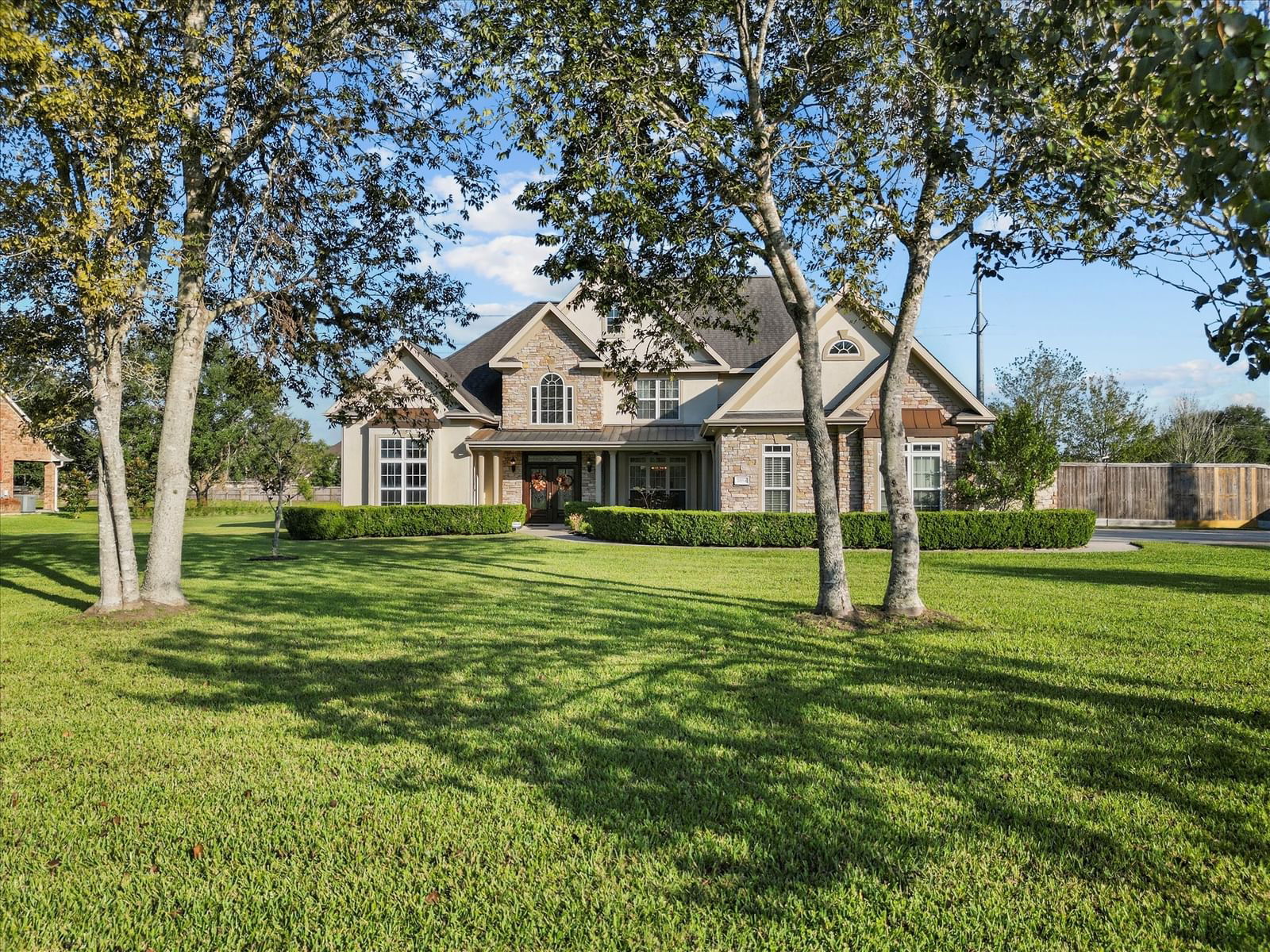 Real estate property located at 2884 Bridle Path, Galveston, Windsor Estates Sec 3 2001, Friendswood, TX, US