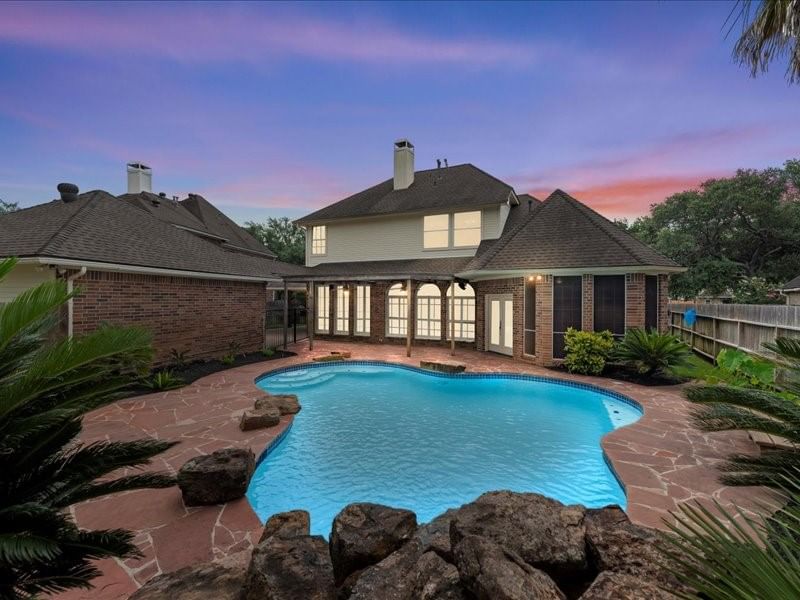 Real estate property located at 910 Old Valley, Harris, Green Trails, Houston, TX, US