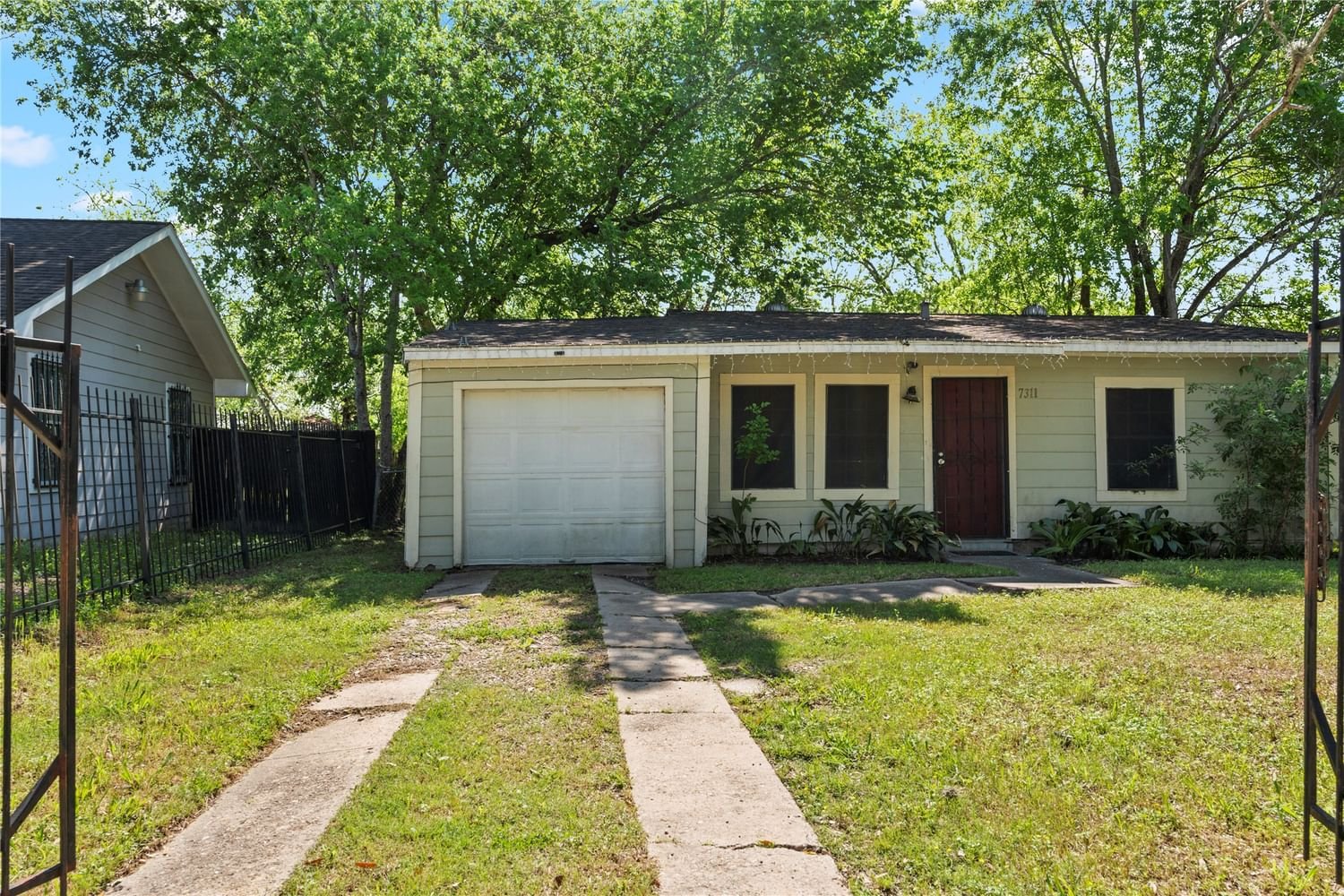 Real estate property located at 7311 Krueger, Harris, South Park Sec 01, Houston, TX, US