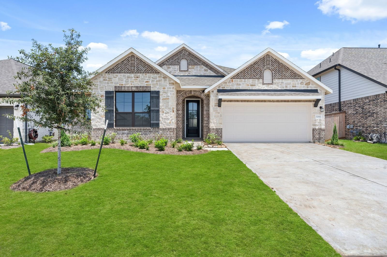 Real estate property located at 32302 River Birch, Harris, Oakwood Estates, Waller, TX, US