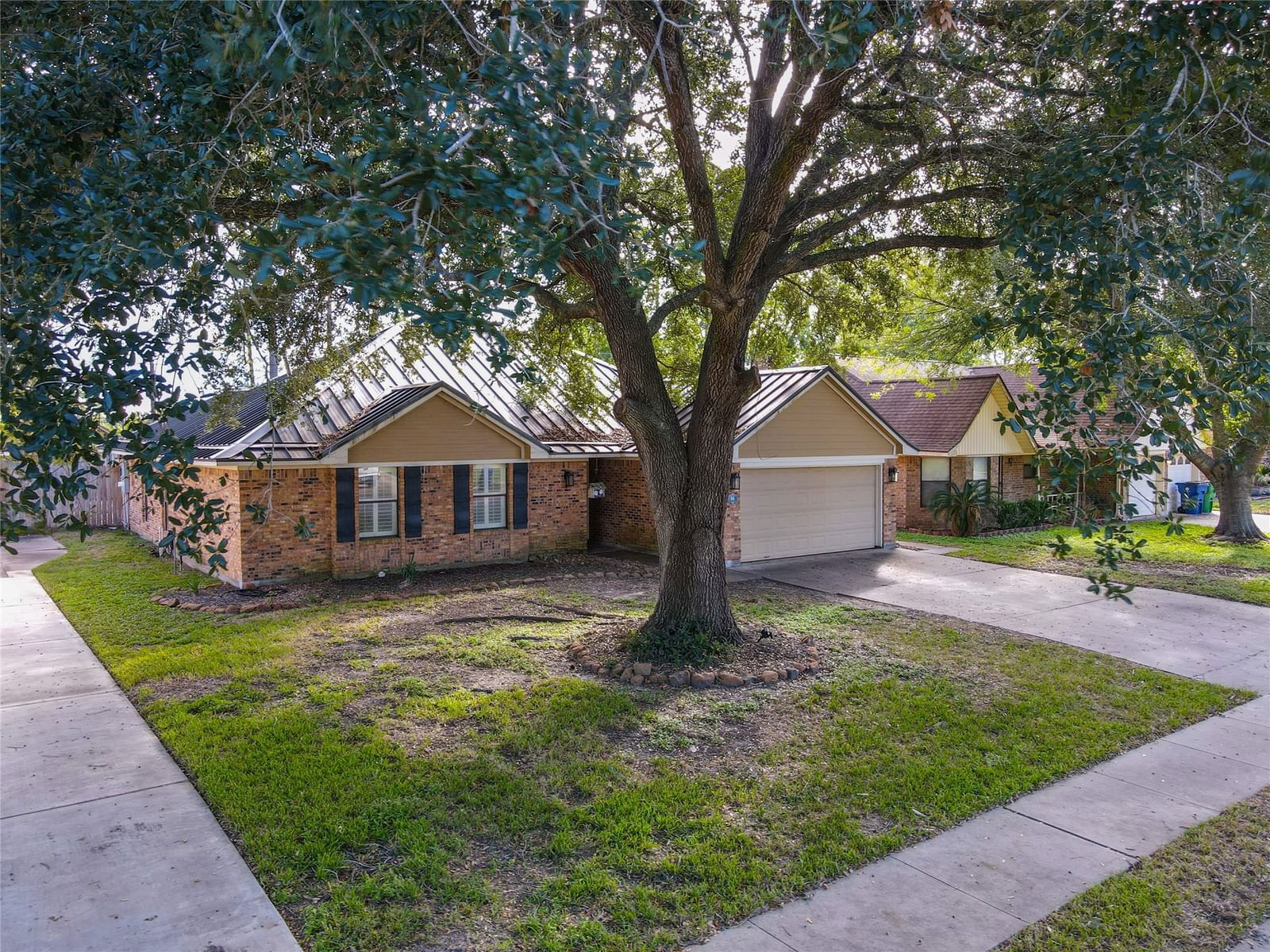 Real estate property located at 66 Alexander, Brazoria, Misty Meadow Angleton 375 I, Angleton, TX, US