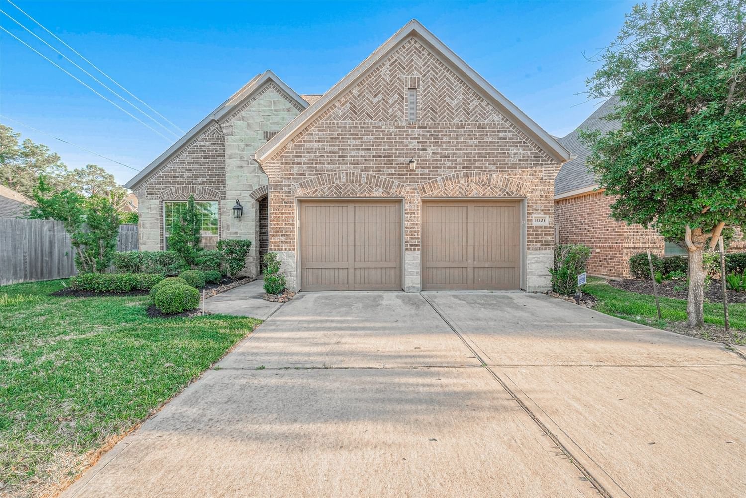 Real estate property located at 13203 Parkway Hills, Harris, Parkway Terrace, Houston, TX, US
