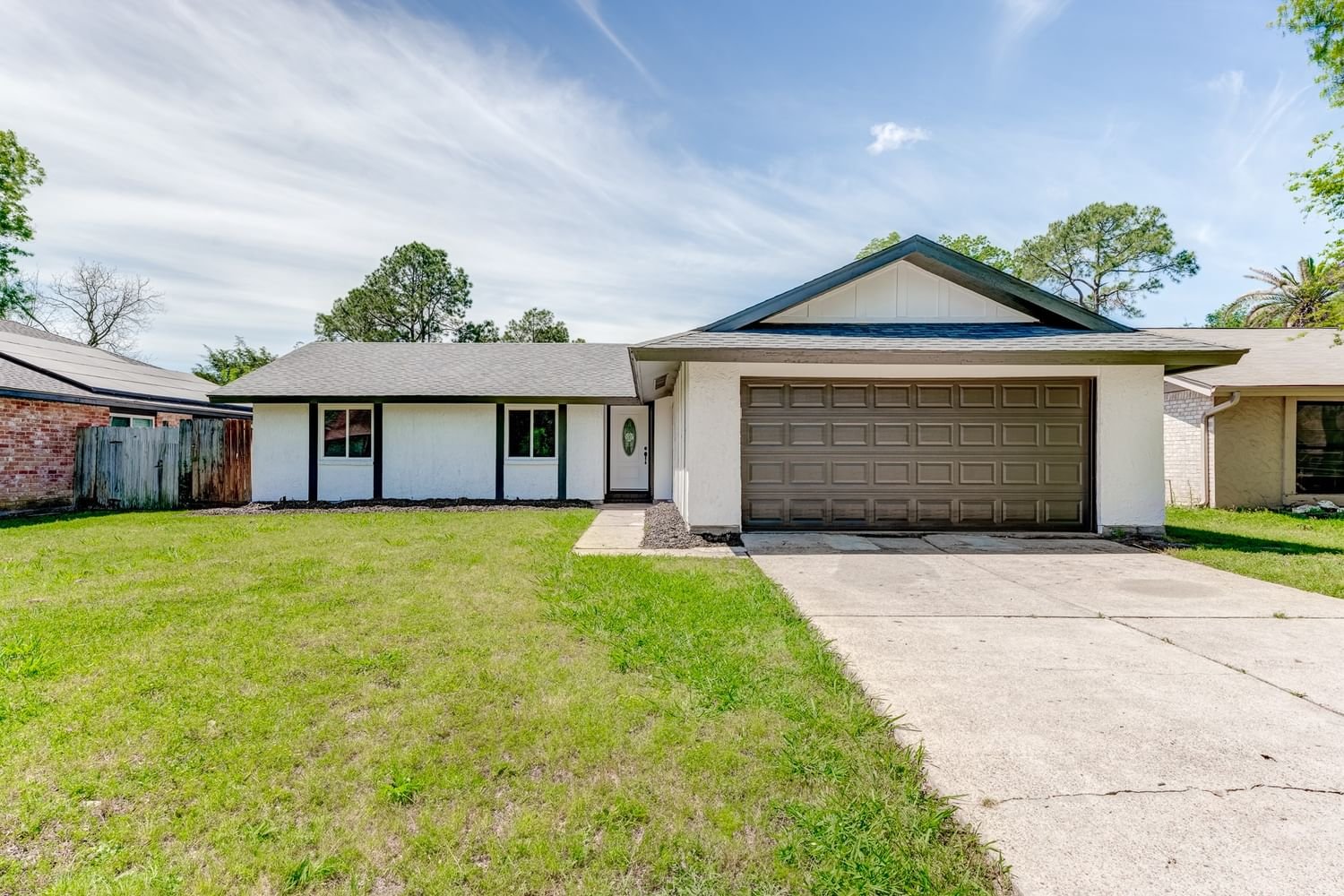 Real estate property located at 16806 Hibiscus, Harris, Forest Bend Sec 02, Friendswood, TX, US