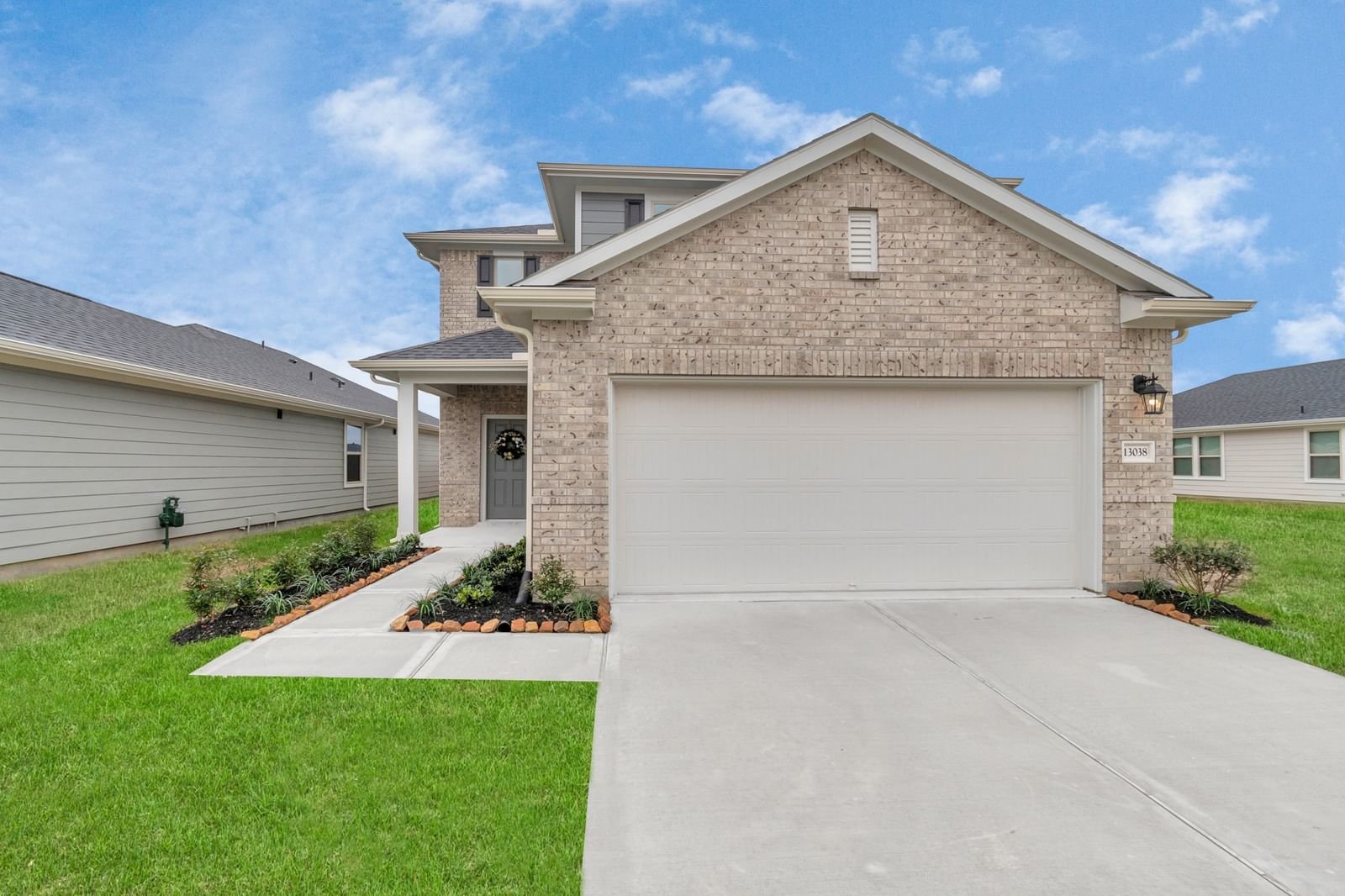 Real estate property located at 1211 Tanner Dell Drive, Harris, Sweetgrass Village, Crosby, TX, US