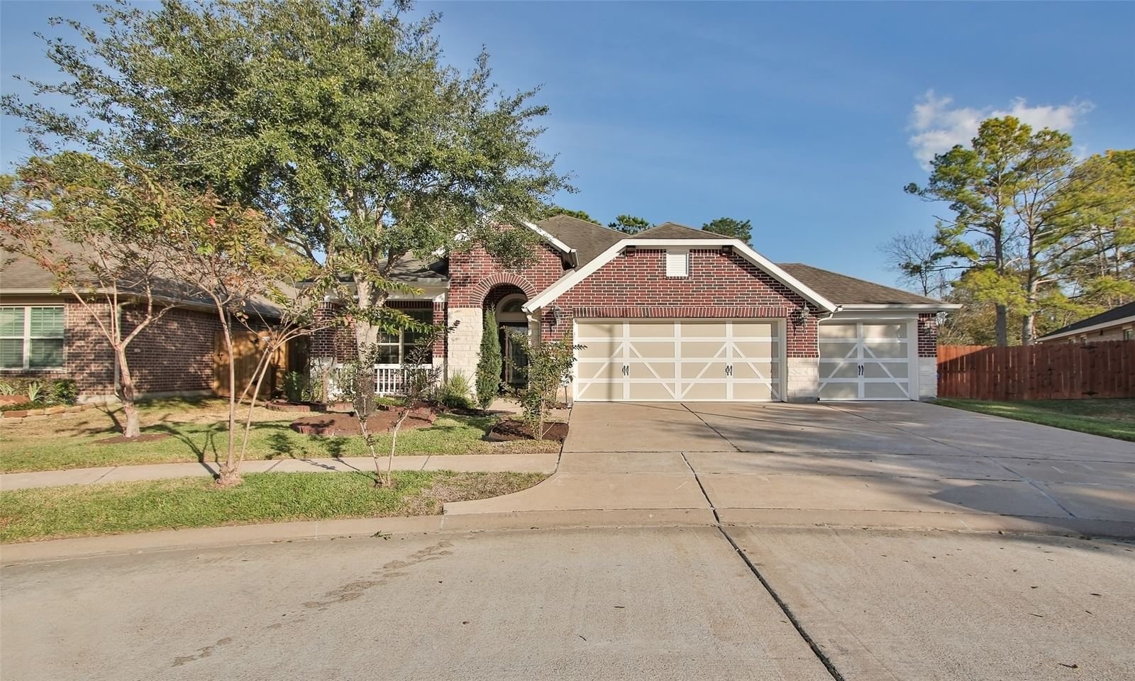 Real estate property located at 4410 Pine Hollow, Harris, Pine Forest Lndg, Houston, TX, US