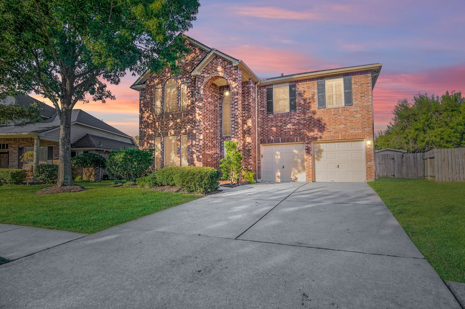 Real estate property located at 26884 Monarch Manor, Montgomery, Kings Manor, Kingwood, TX, US