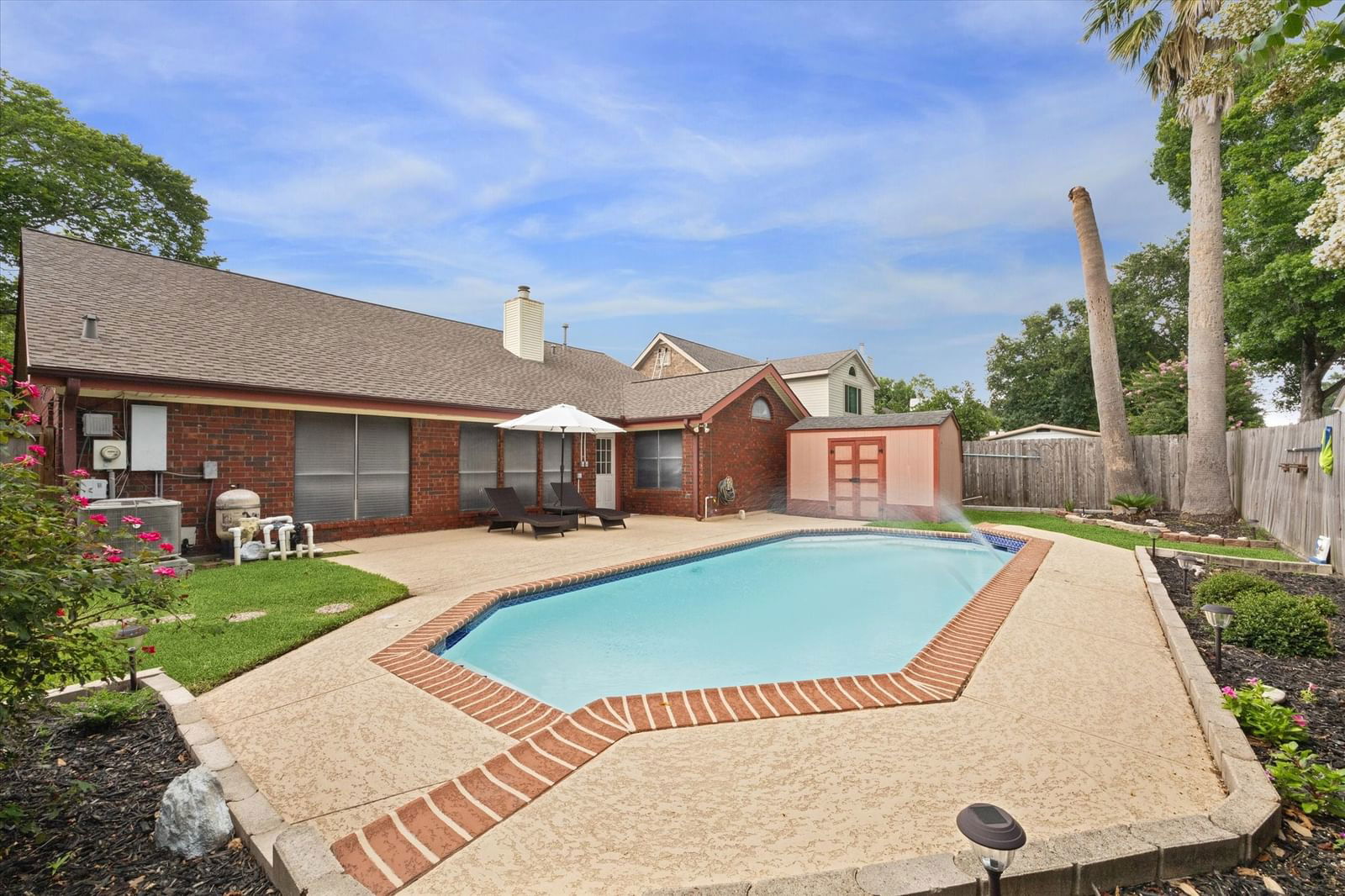 Real estate property located at 4747 Wynnview, Harris, Heritage Park Sec 12 Amd, Friendswood, TX, US