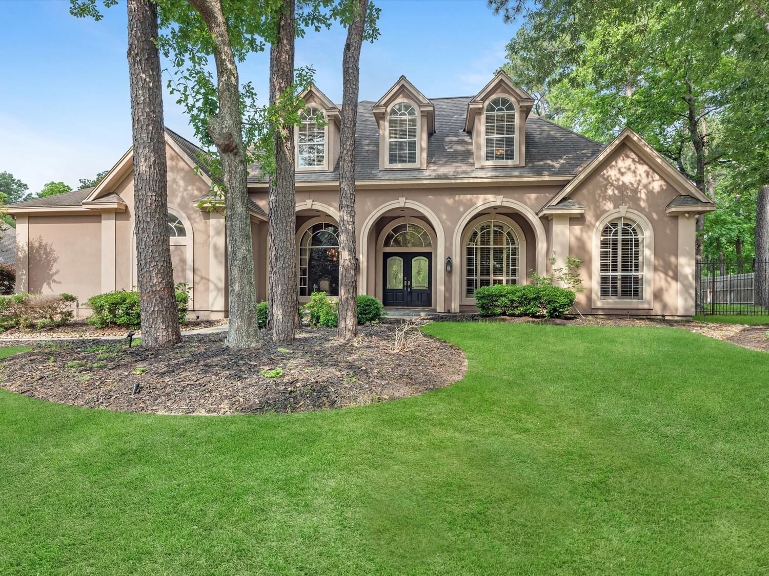 Real estate property located at 1531 Sheltering Oaks, Harris, Kings Point Village, Kingwood, TX, US