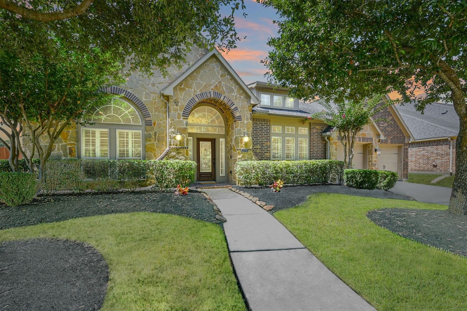 Real estate property located at 13714 Breakwater Path, Harris, Houston, TX, US