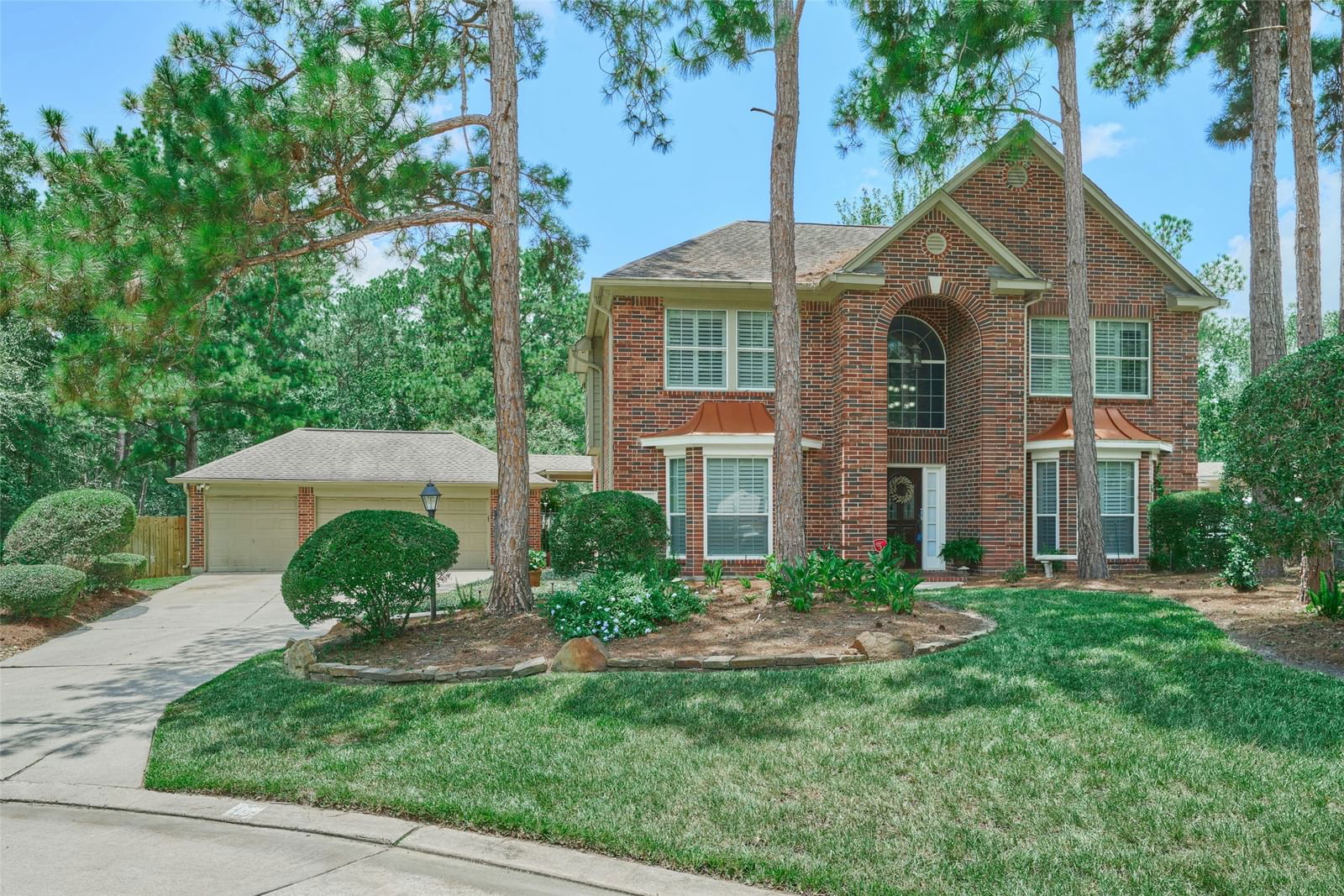 Real estate property located at 11 Archbriar, Montgomery, Wdlnds Village Alden Br 03, The Woodlands, TX, US