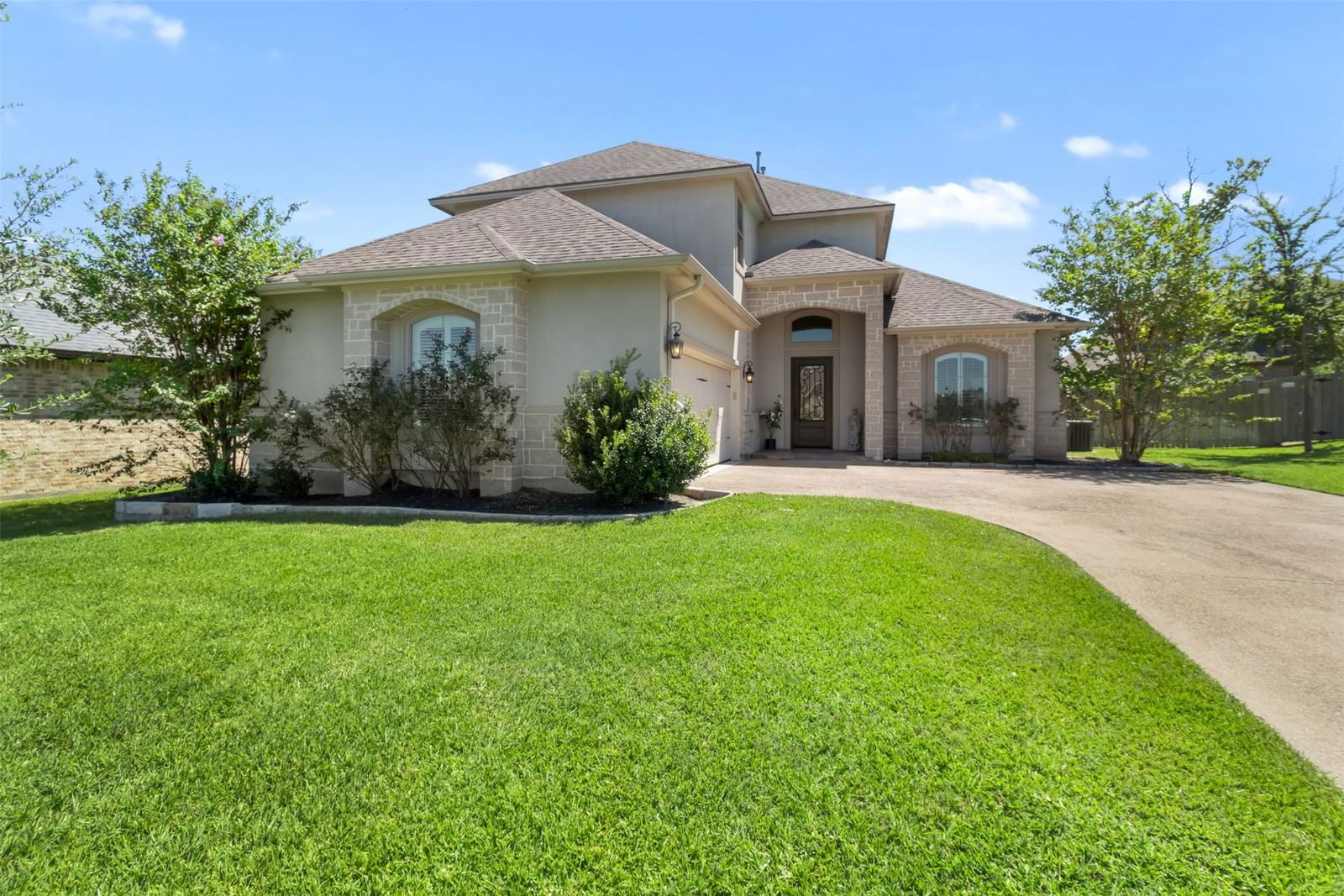 Real estate property located at 2611 Cartington, Brazos, Castlegate II Sec 203, College Station, TX, US