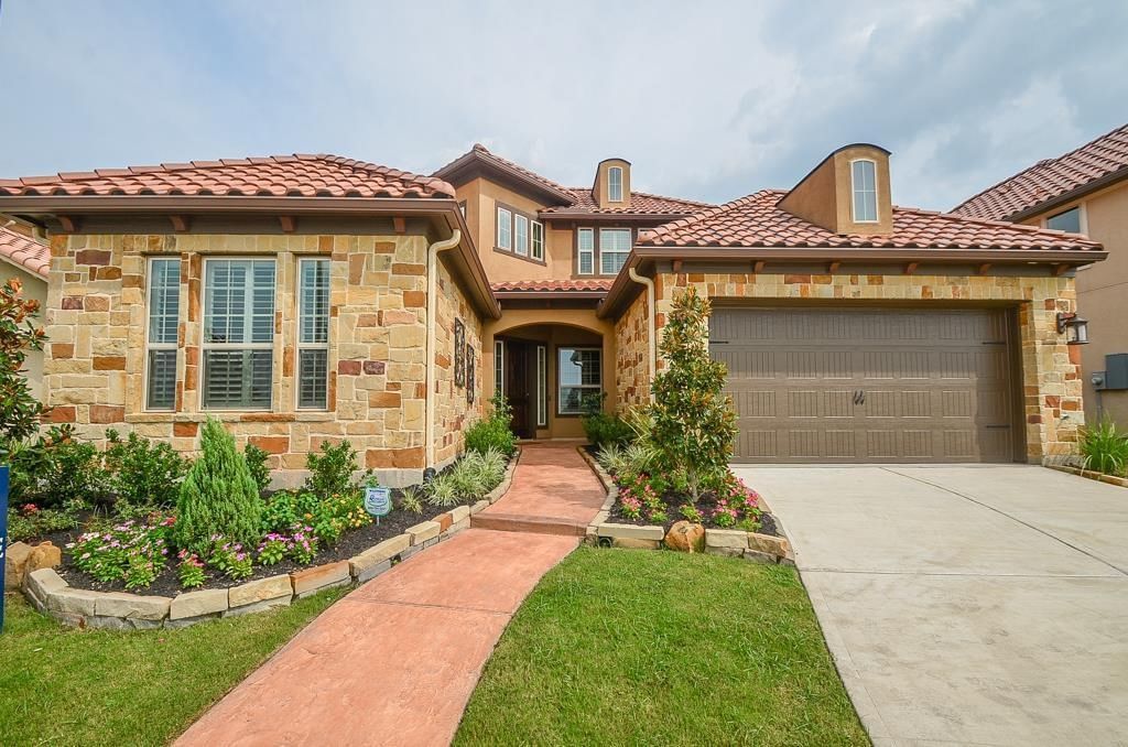 Real estate property located at 83 Silent Manor, Fort Bend, Silent Manor At Imperial, Sugar Land, TX, US