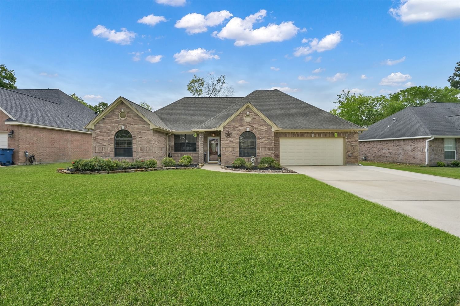 Real estate property located at 12770 Capricornus, Montgomery, Point Aquarius 06, Willis, TX, US