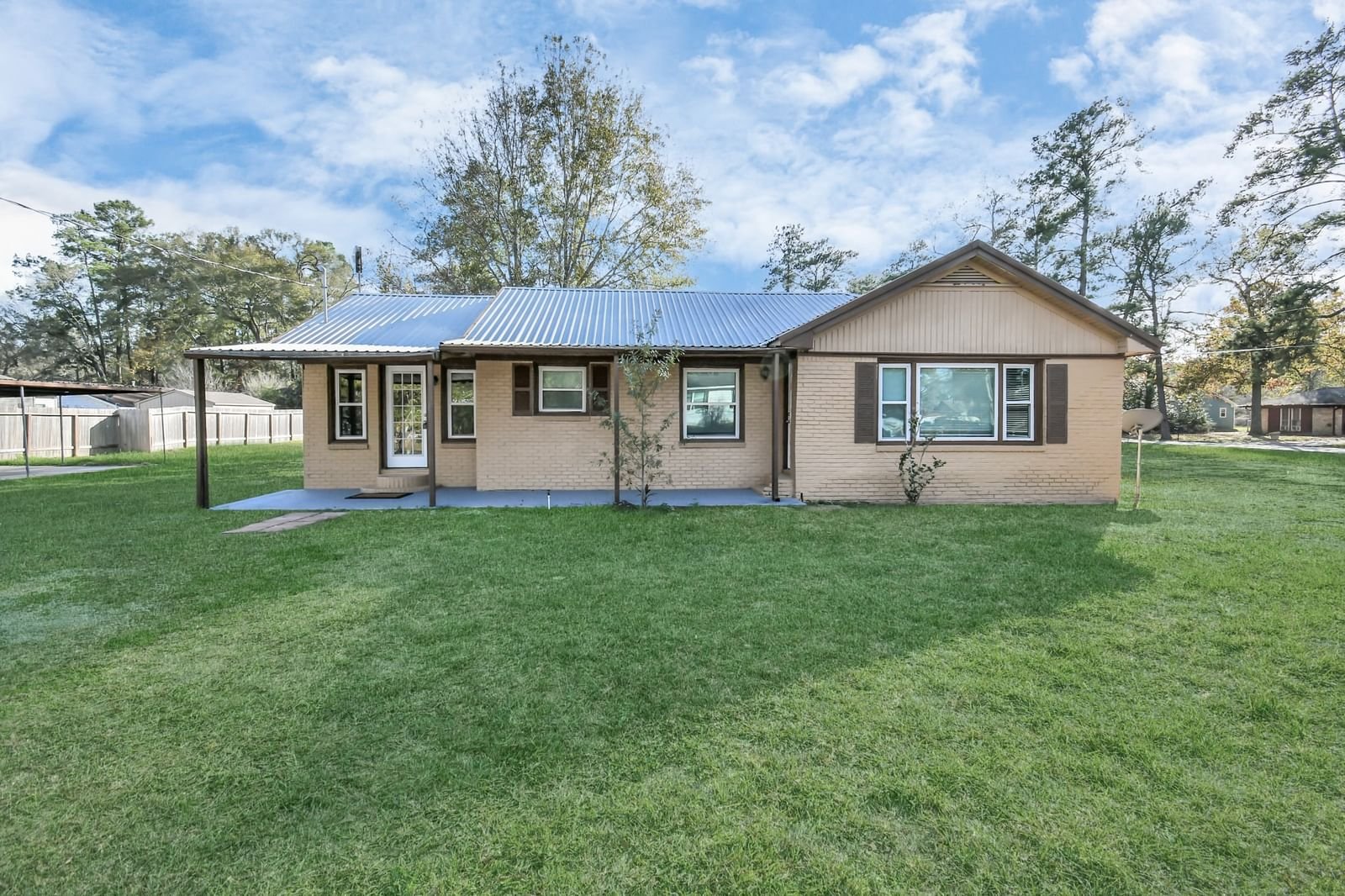 Real estate property located at 1202 Truman, Liberty, Glen Park-Clev, Cleveland, TX, US