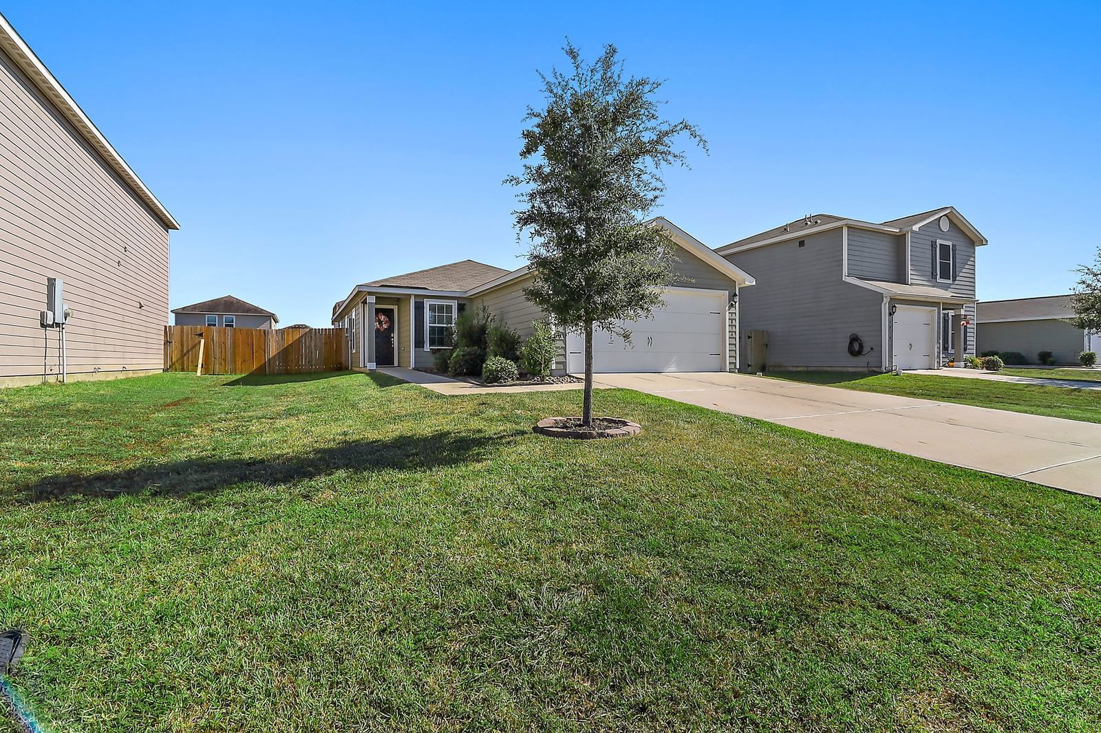 Real estate property located at 5814 Rainbow, Chambers, Josephs Cove Sec 3, Baytown, TX, US