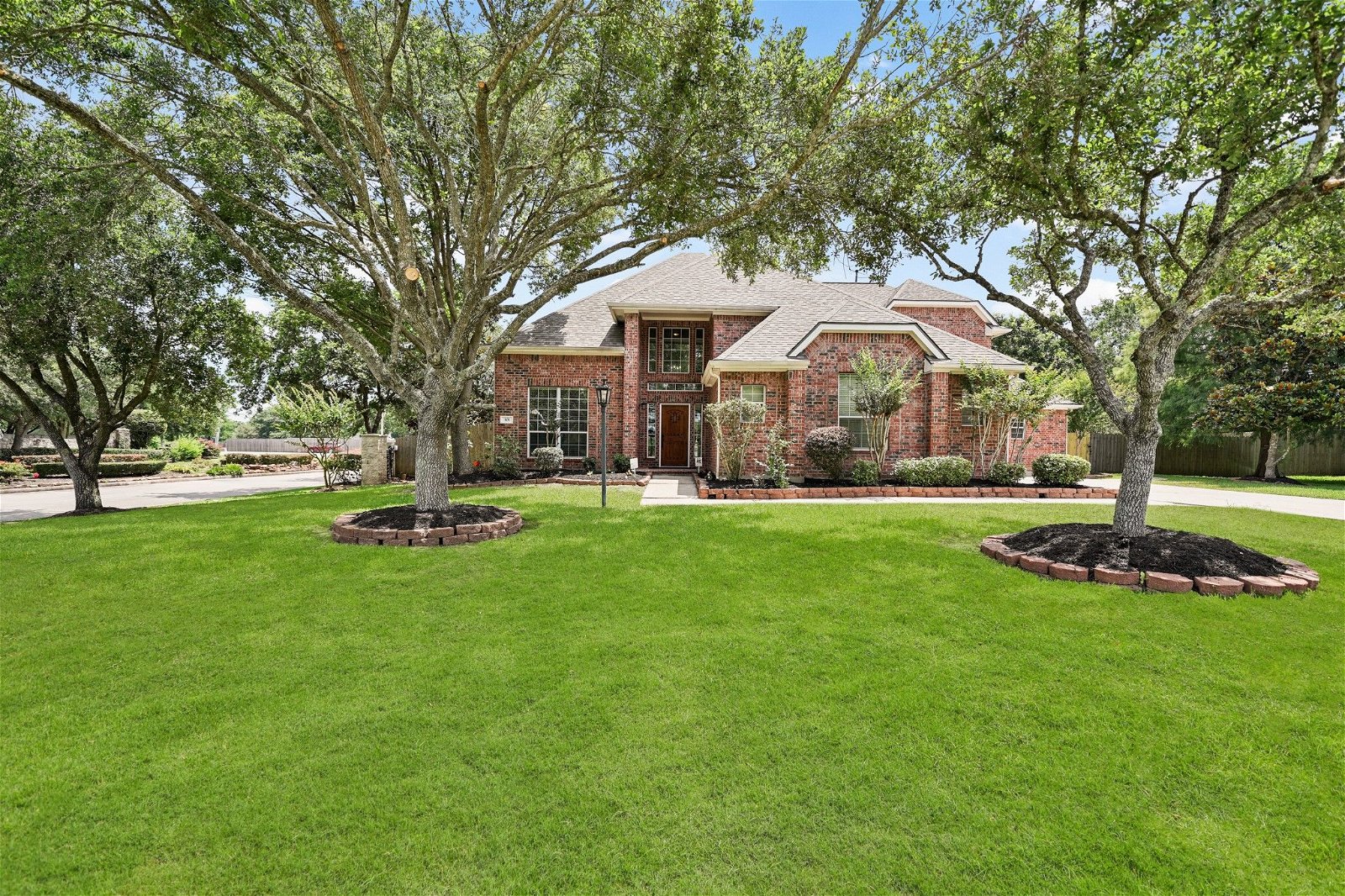 Real estate property located at 301 Overlook, Galveston, Friendswood, TX, US