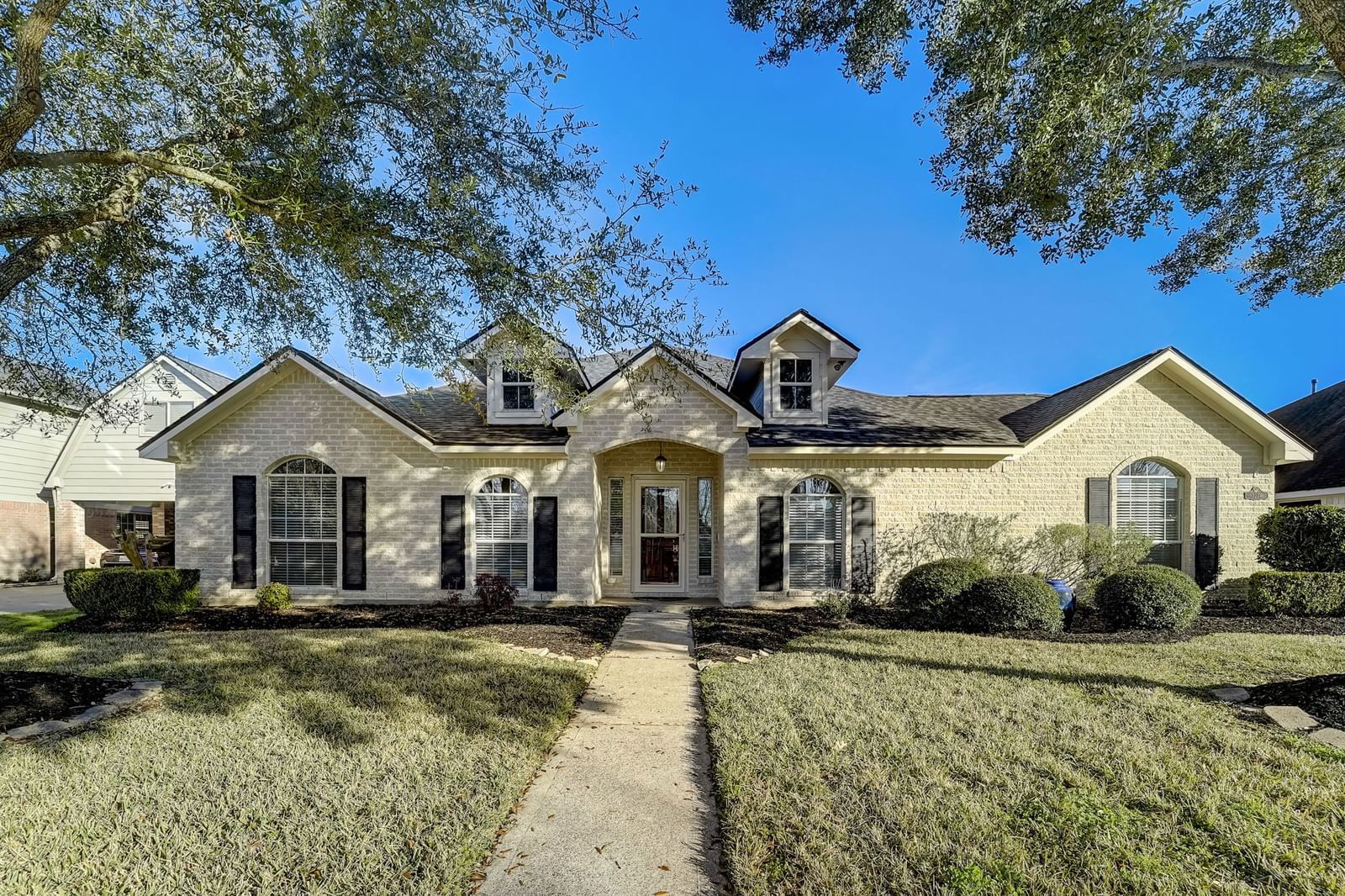 Real estate property located at 2224 Winecup, Galveston, The Meadows, League City, TX, US