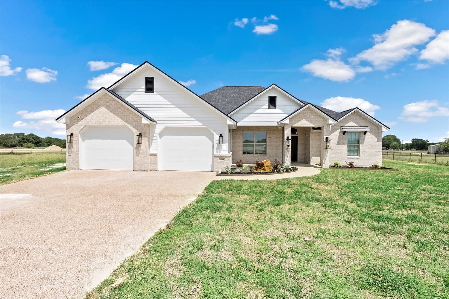 Real estate property located at 6548 Agave, Brazos, Los Cazadores Sub, Bryan, TX, US