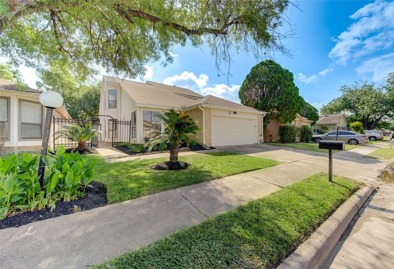 Real estate property located at 3417 Benfield, Harris, Westpark Village Sec 01, Houston, TX, US