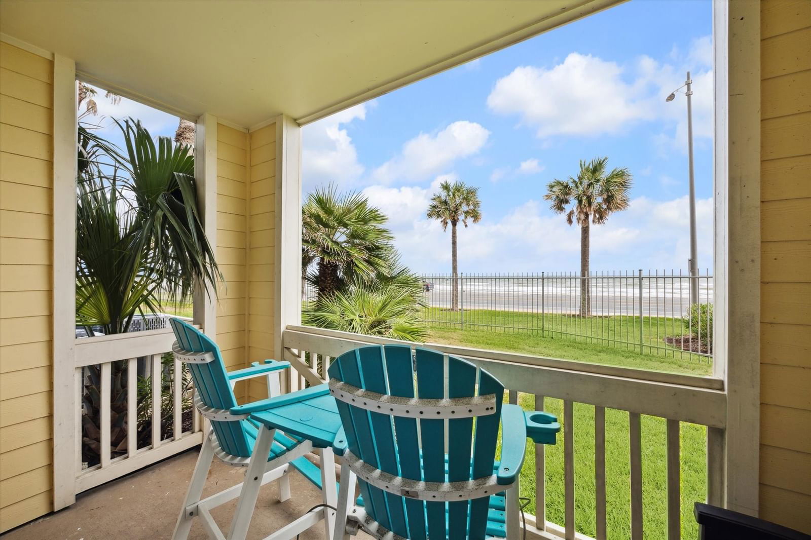 Real estate property located at 7000 Seawall #1017, Galveston, The Dawn Condo 2006, Galveston, TX, US