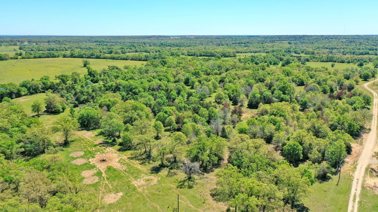 Real estate property located at 468 Deep Creek Lane, Robertson, Deep Creek Forest Sub, Franklin, TX, US