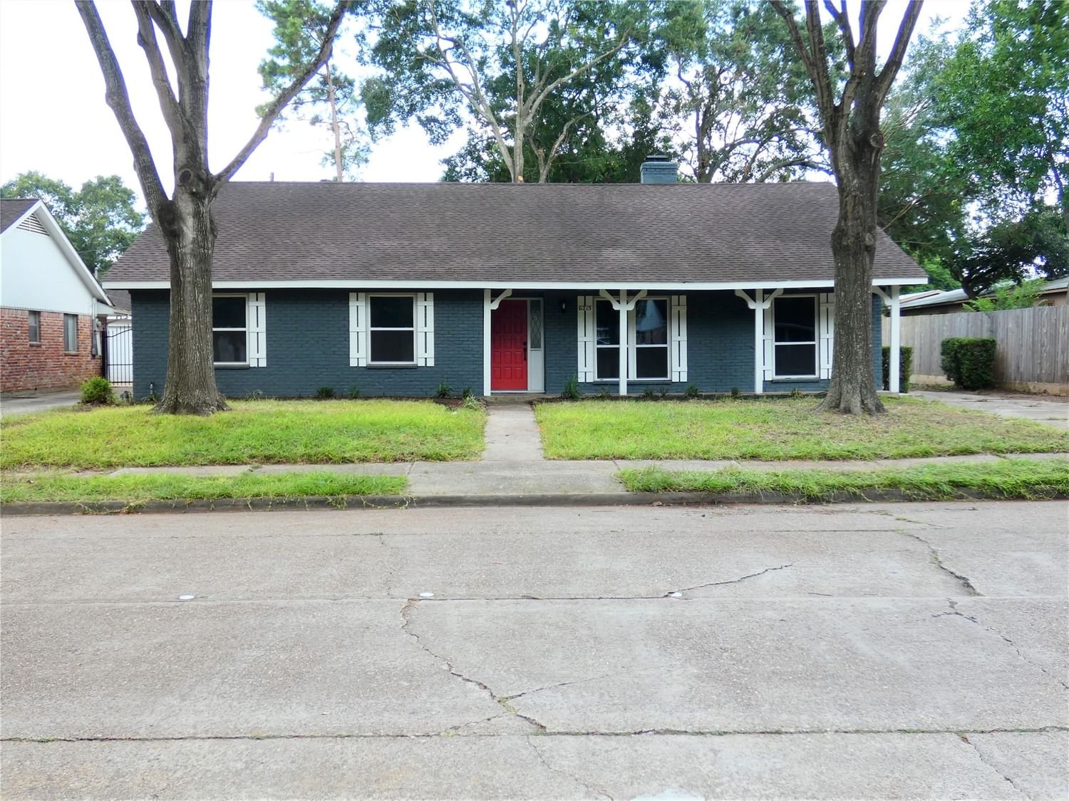 Real estate property located at 6215 Rutherglenn, Harris, Maplewood South Sec 07 Rep, Houston, TX, US