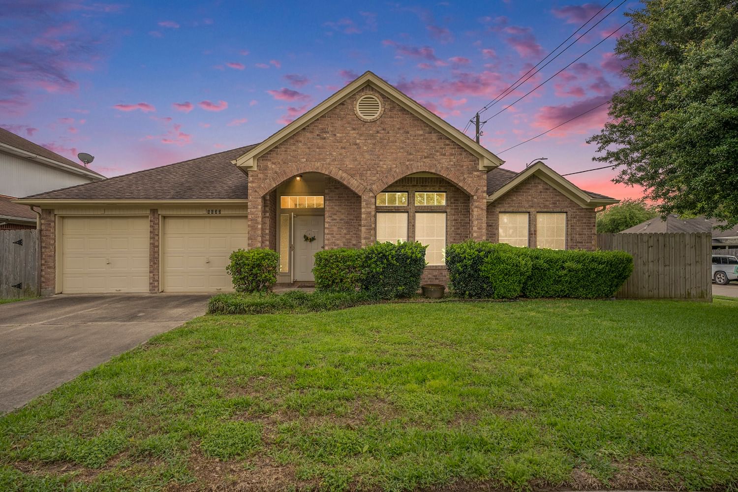 Real estate property located at 5033 Parkcrest, Harris, Glen Meadows, La Porte, TX, US