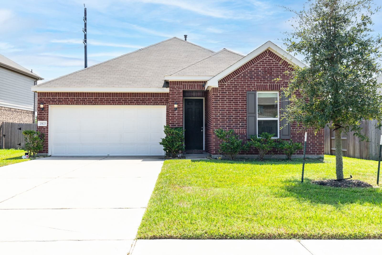 Real estate property located at 25123 Farmdale, Fort Bend, Briscoe Falls Sec 5, Richmond, TX, US