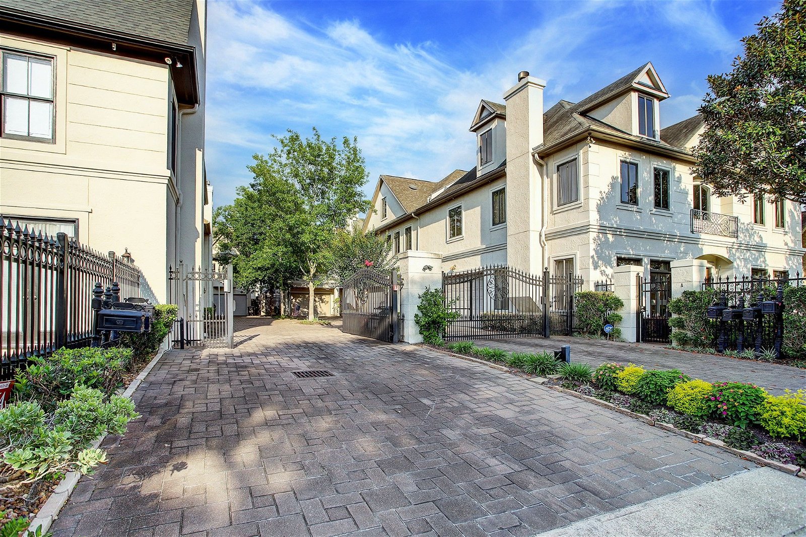 Real estate property located at 2121 Potomac B, Harris, Westhaven Estates, Houston, TX, US