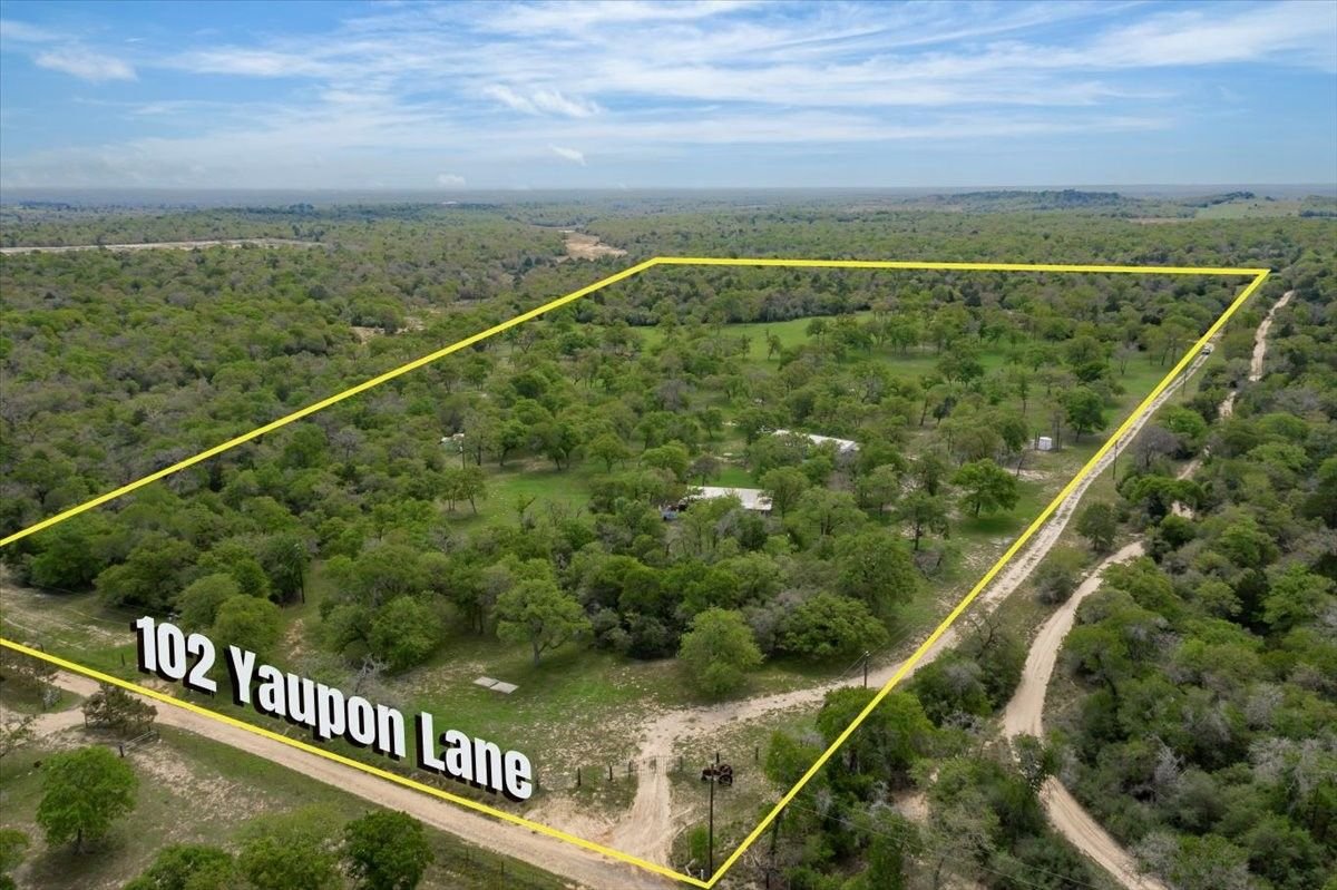 Real estate property located at 102 Youpon Lane, Caldwell, None, Dale, TX, US