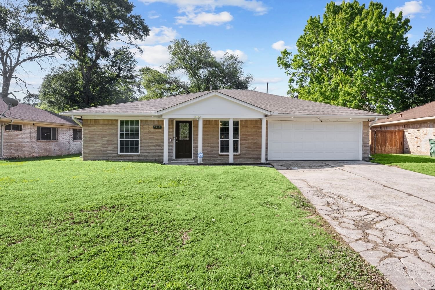 Real estate property located at 5915 Victory, Harris, Inwood Forest Sec 02, Houston, TX, US