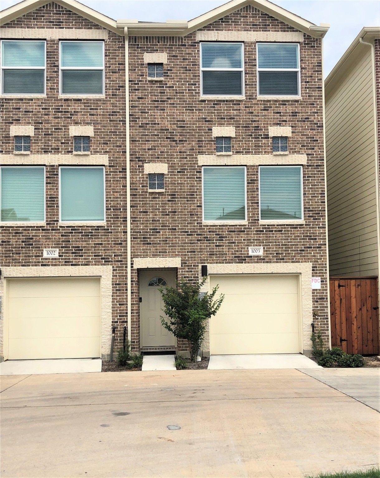 Real estate property located at 8705 Bryam #1003, Harris, Houston, TX, US