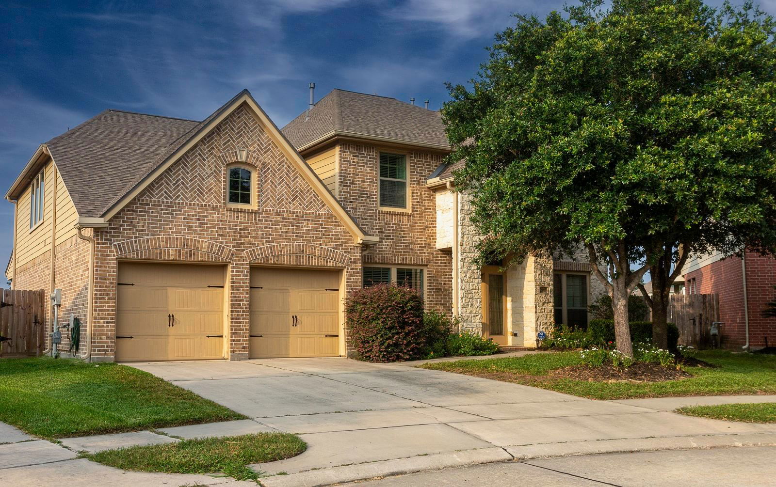 Real estate property located at 2803 Woodland Glen, Montgomery, Imperial Oaks Park 12, Conroe, TX, US