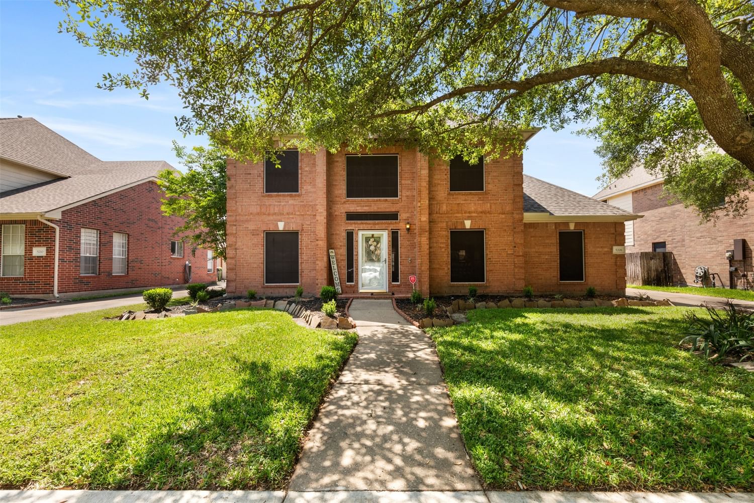 Real estate property located at 5206 Barton Creek, Harris, Baywood Oaks Village Sec 04, Pasadena, TX, US