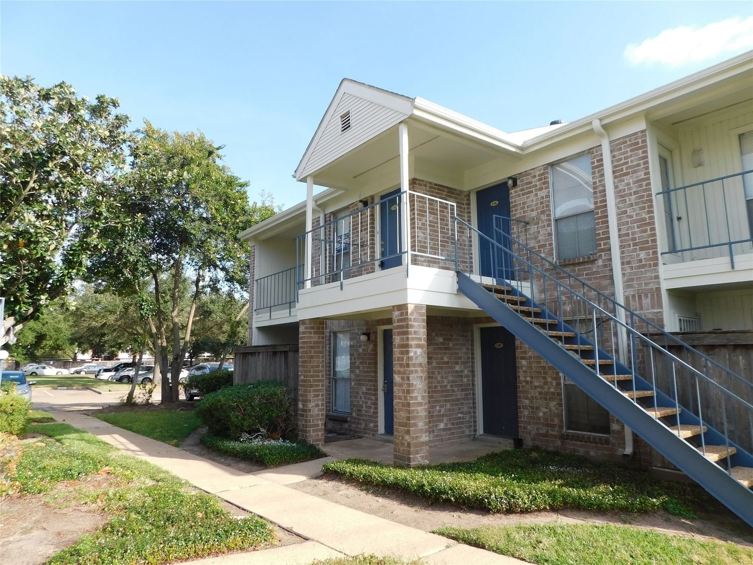 Real estate property located at 3900 Woodchase #148, Harris, Meadowridge condo, Houston, TX, US