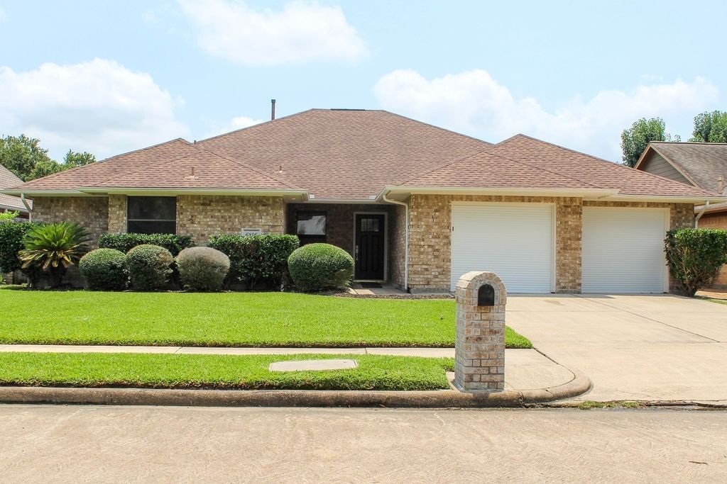 Real estate property located at 6846 Middlefield, Harris, Baywood Shadows Sec 04, Pasadena, TX, US