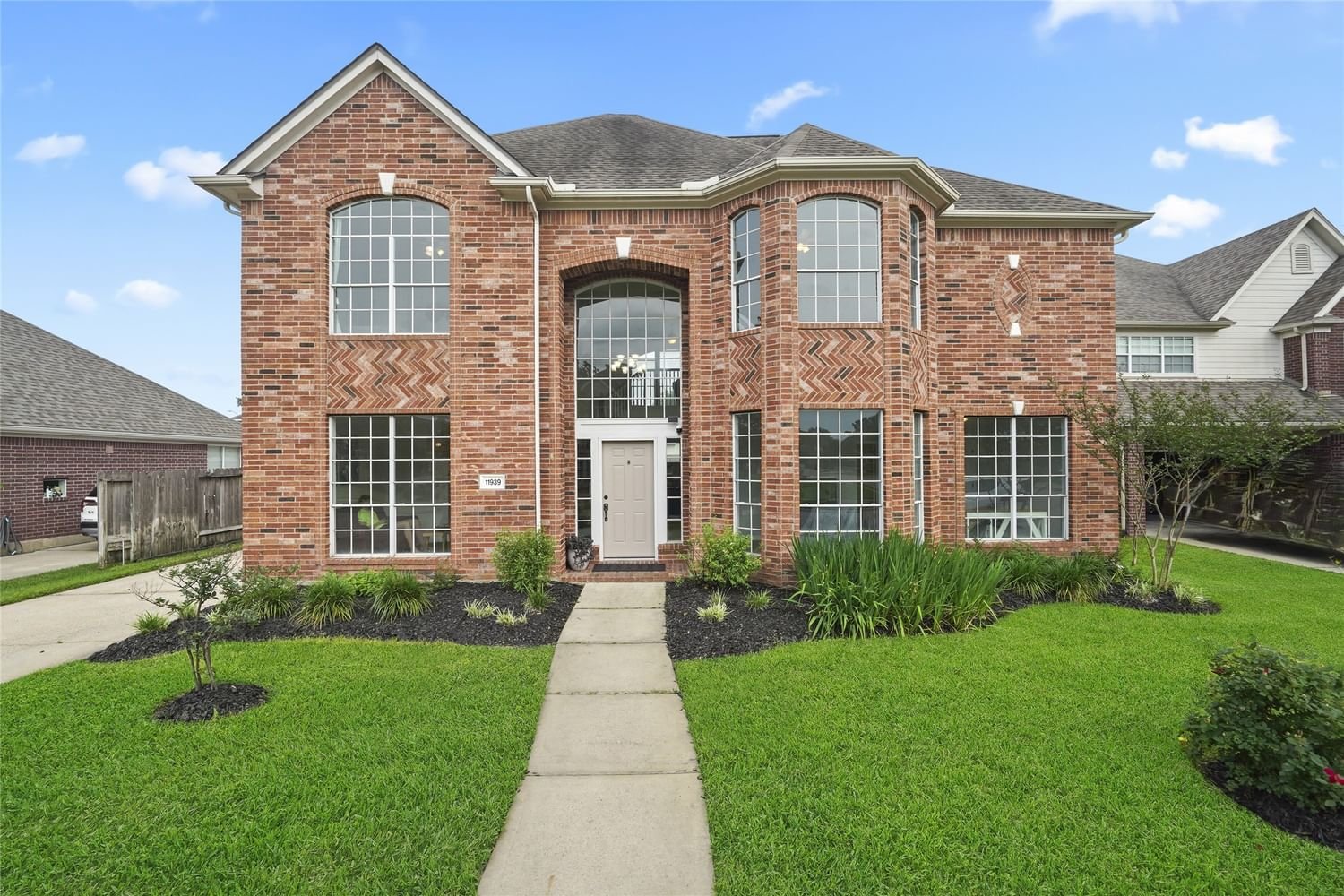 Real estate property located at 11939 Painted Canyon, Harris, Canyon Gate At Northpointe, Tomball, TX, US