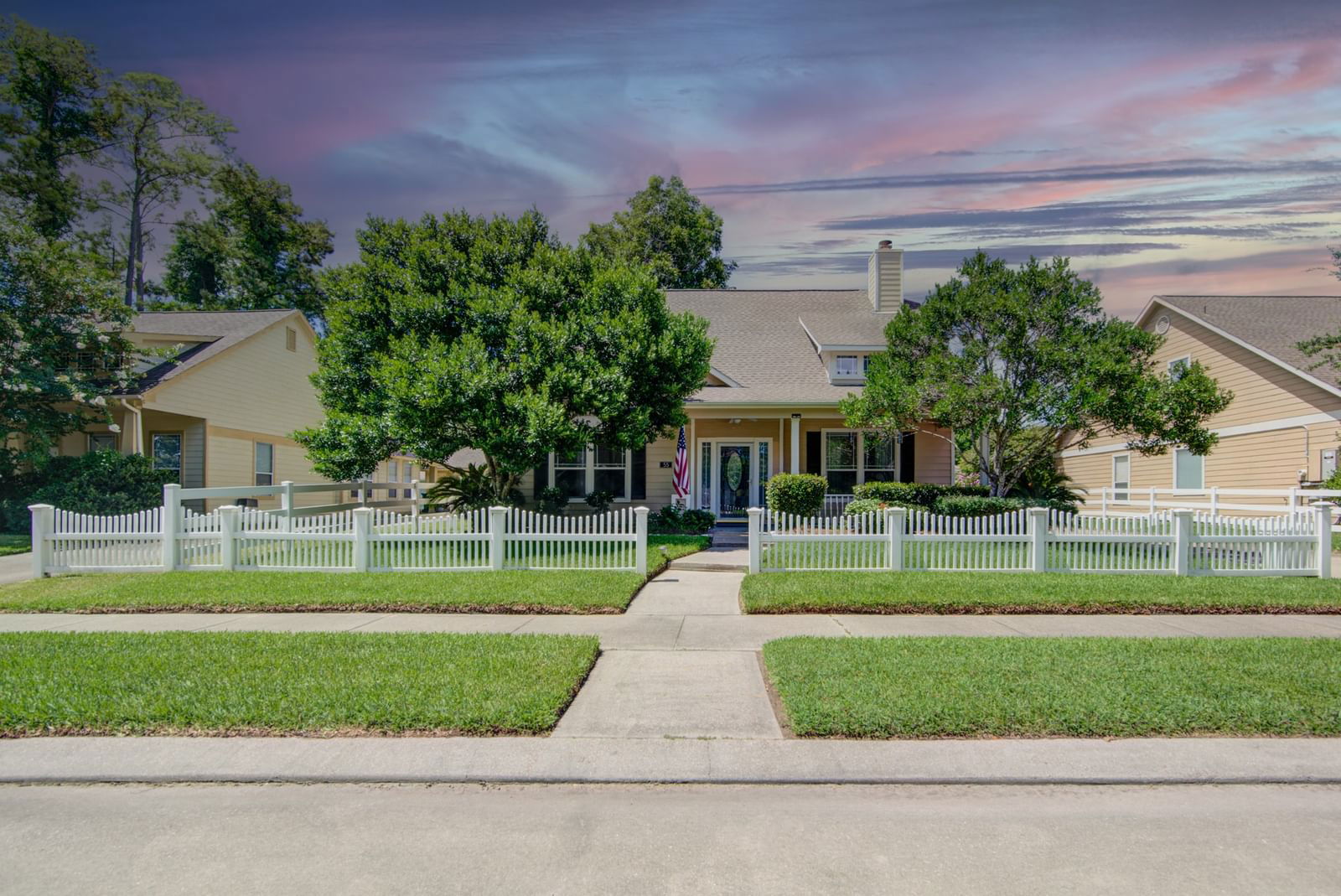 Real estate property located at 55 Middle Borondo, Galveston, Borondo Pines 2002, La Marque, TX, US