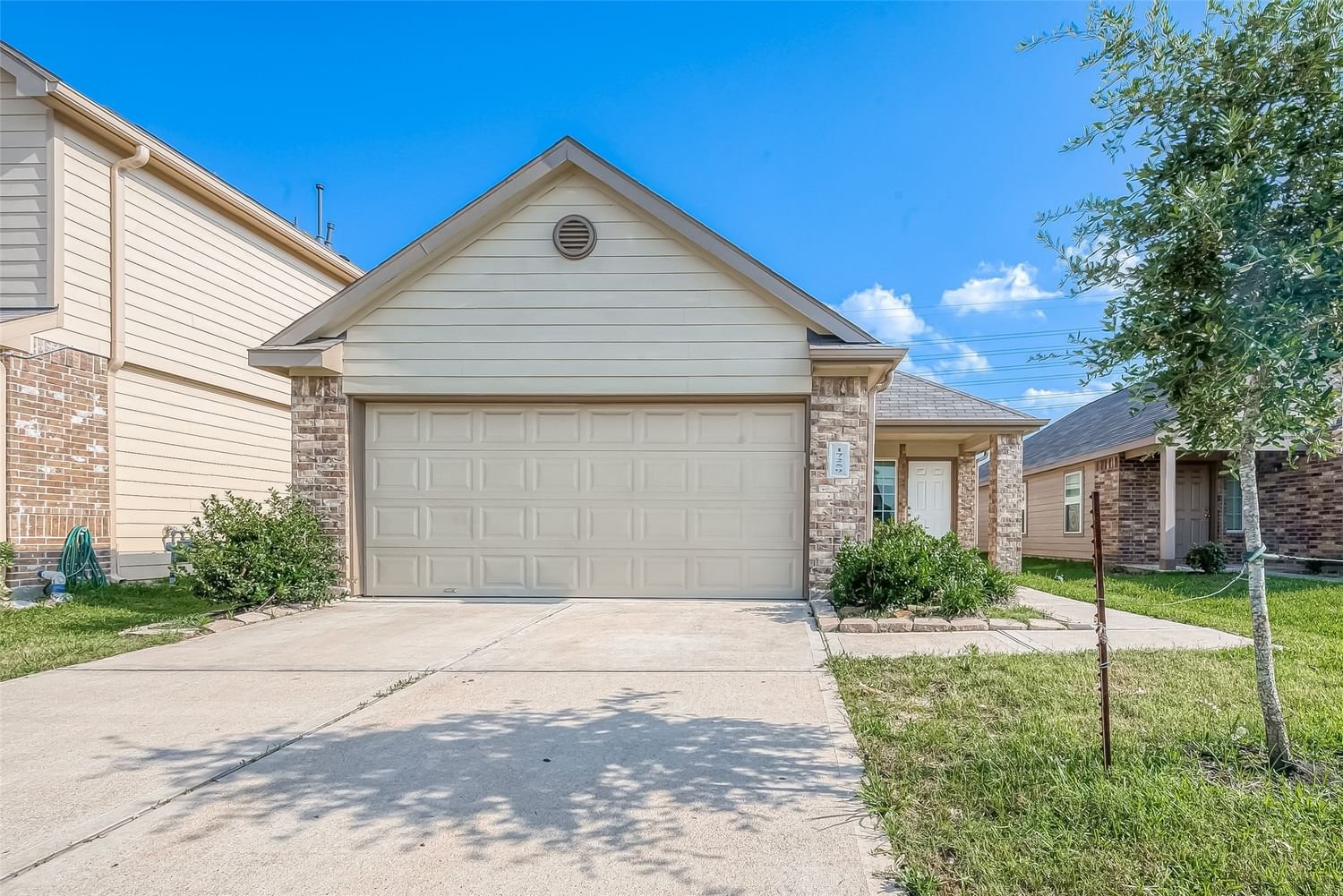 Real estate property located at 17259 Quiet Song, Fort Bend, Camellia Sec 4, Richmond, TX, US