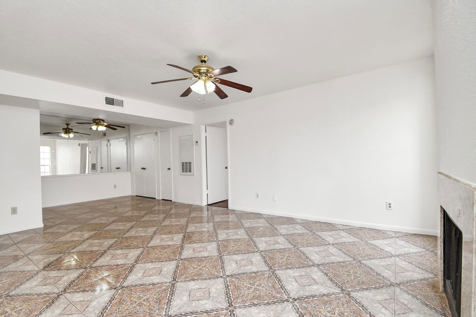 Real estate property located at 6606 De Moss #314, Harris, De Moss Condo, Houston, TX, US