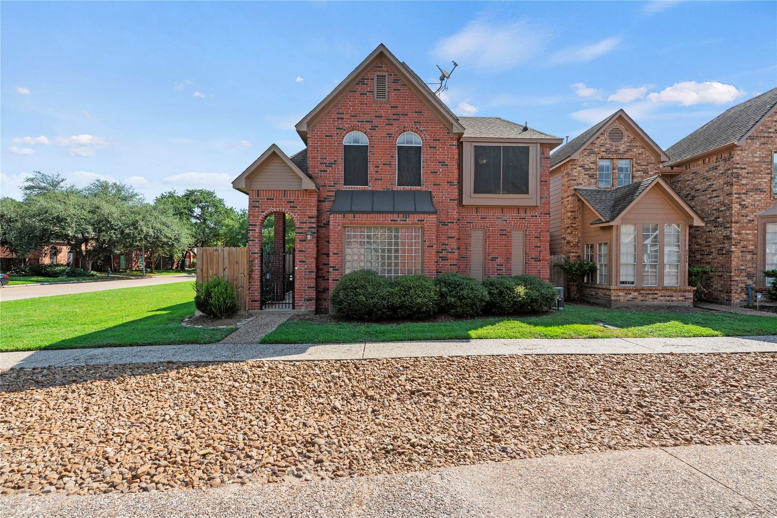 Real estate property located at 6639 Queensclub, Harris, Champions Creek, Houston, TX, US